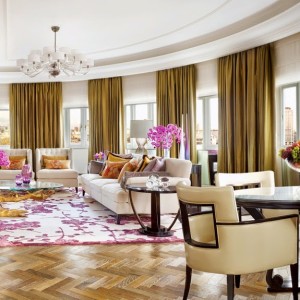 chl-royal-penthouse-lounge-1024×575