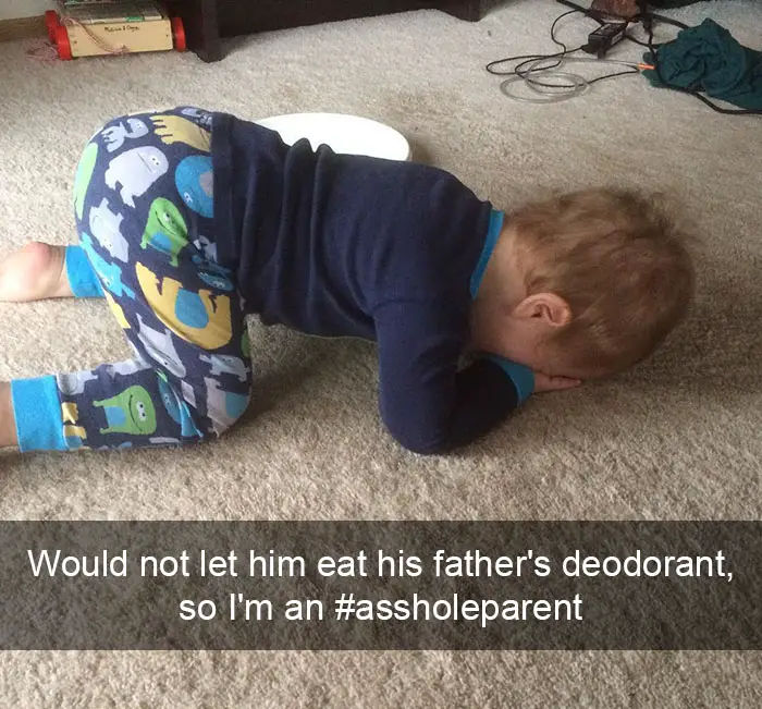 assholeparents-funny-reasons-kids-cry-35-578782855053a__700