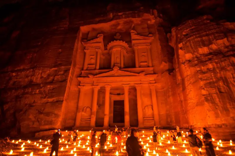 Petra-by-Night-Photographers-guide-to-Petra-at-Night-5-800x533